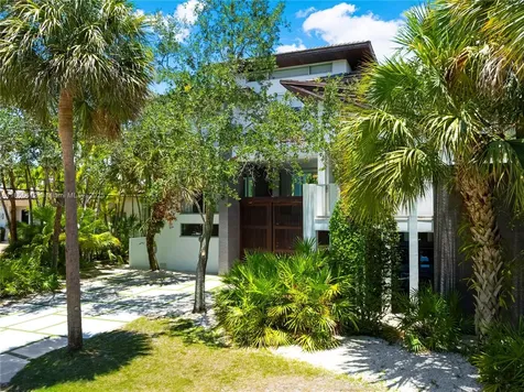 545 Sabal Palm Key Biscayne FL 33149