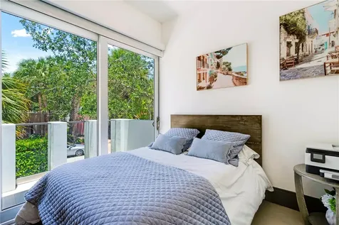 545 Sabal Palm Key Biscayne FL 33149