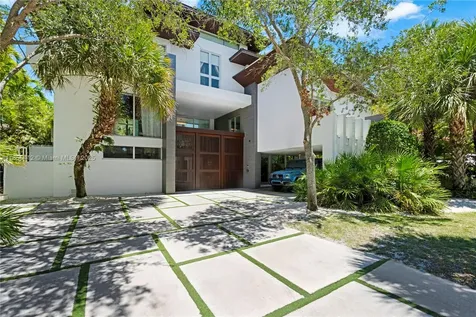 545 Sabal Palm Key Biscayne FL 33149