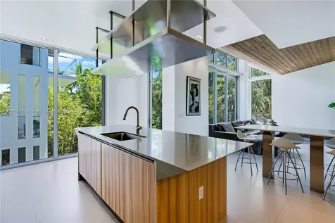 545 Sabal Palm Key Biscayne FL 33149