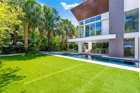 545 Sabal Palm Key Biscayne FL 33149