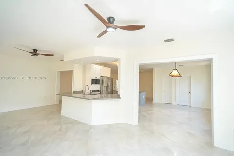 2810 SW 114th Avenue Miami FL 33165