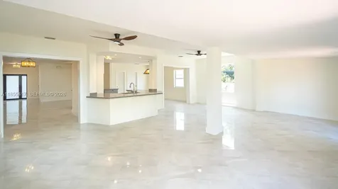 2810 SW 114th Avenue Miami FL 33165