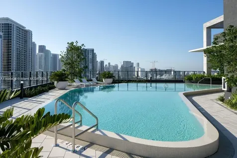 23 NE 17th Terrace Miami FL 33132
