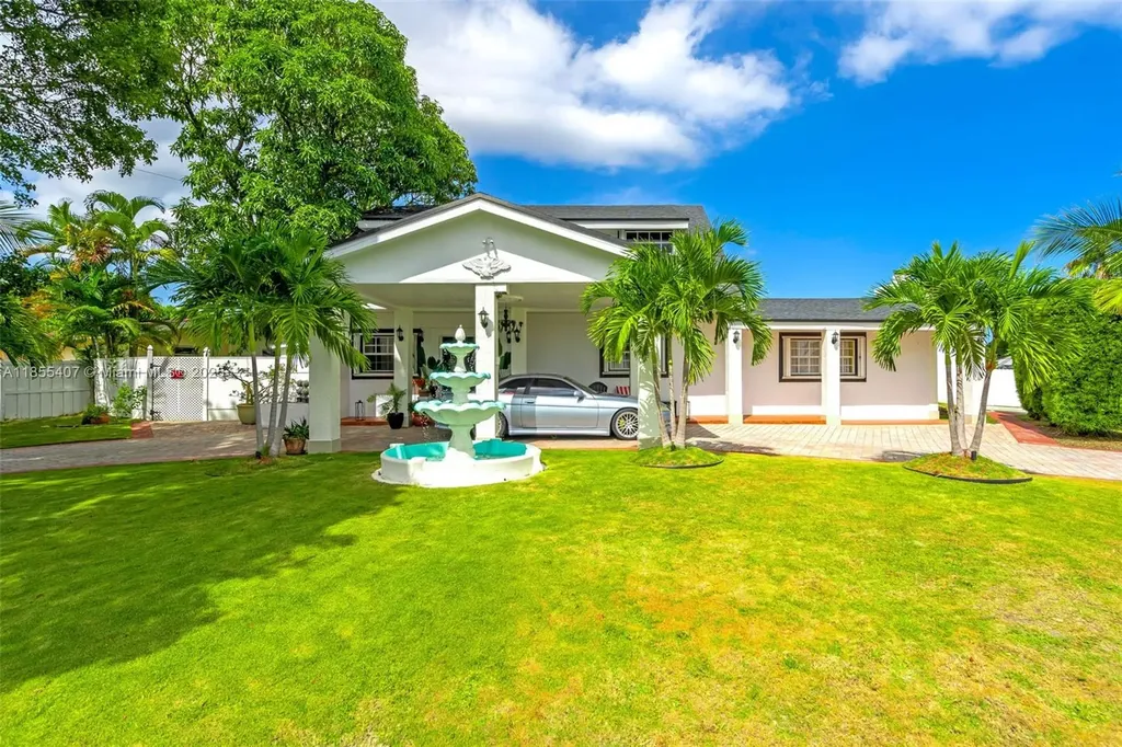 17881 SW 112th Place Miami FL 33157