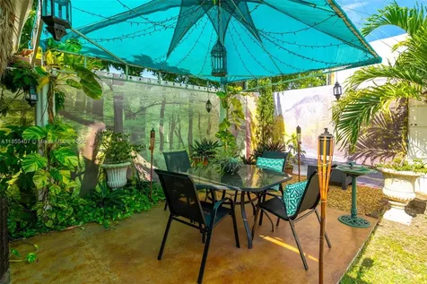 17881 SW 112th Place Miami FL 33157