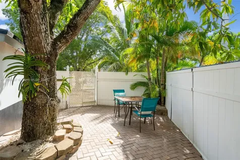 17881 SW 112th Place Miami FL 33157