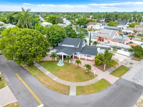 17881 SW 112th Place Miami FL 33157