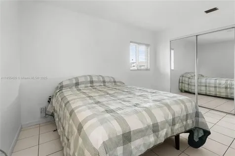 5240 SW 139th Place Miami FL 33175