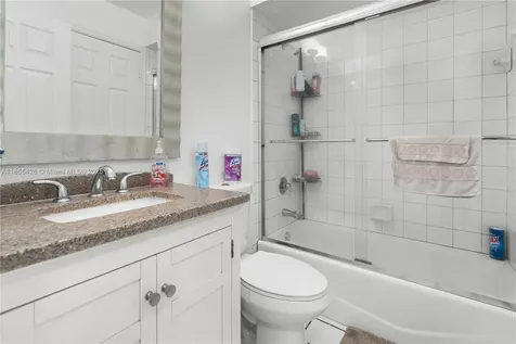 5240 SW 139th Place Miami FL 33175