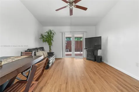 5240 SW 139th Place Miami FL 33175