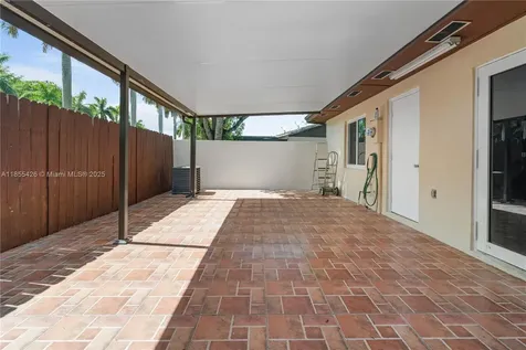 5240 SW 139th Place Miami FL 33175