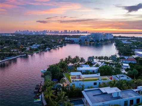 528 Lakeview Court Miami Beach FL 33140