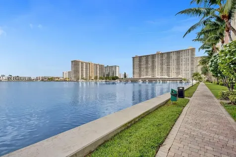 17100 N Bay Road Sunny Isles Beach FL 33160