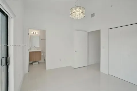 516 SE 1st Circle Pompano Beach FL 33060