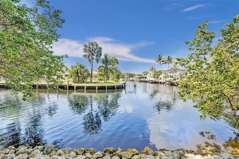 516 SE 1st Circle Pompano Beach FL 33060