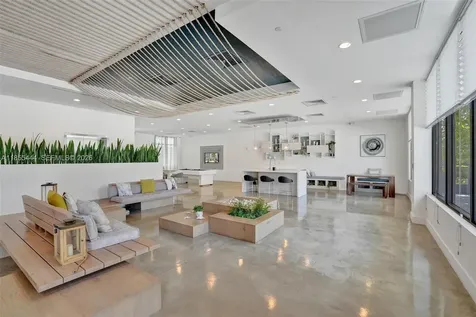516 SE 1st Circle Pompano Beach FL 33060