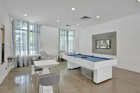 516 SE 1st Circle Pompano Beach FL 33060