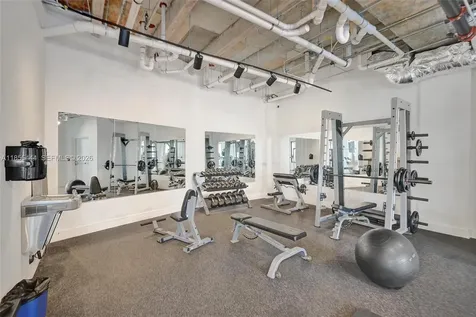 516 SE 1st Circle Pompano Beach FL 33060