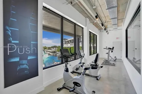 516 SE 1st Circle Pompano Beach FL 33060