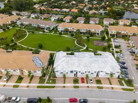 11997 Park Central Royal Palm Beach FL 33411