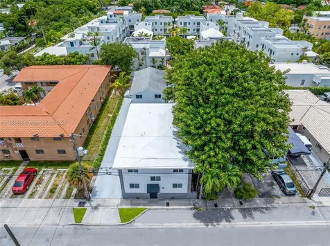 1028 SW 9th Avenue Miami FL 33130