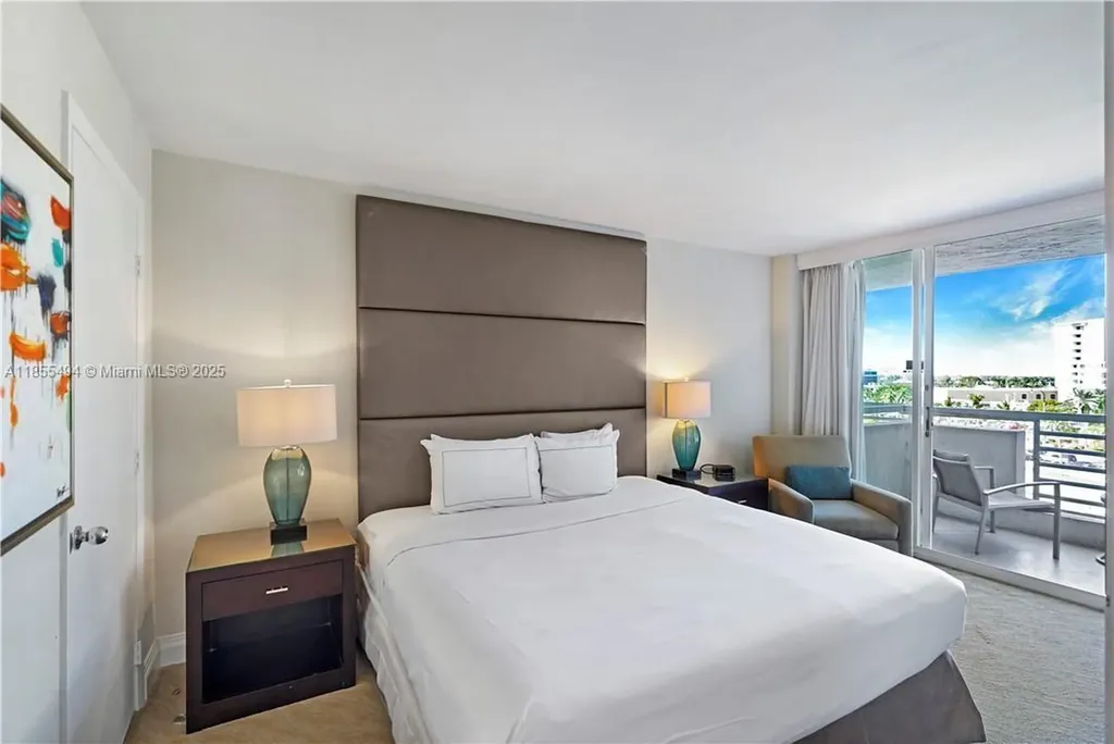 2670 E Sunrise Boulevard Fort Lauderdale FL 33304