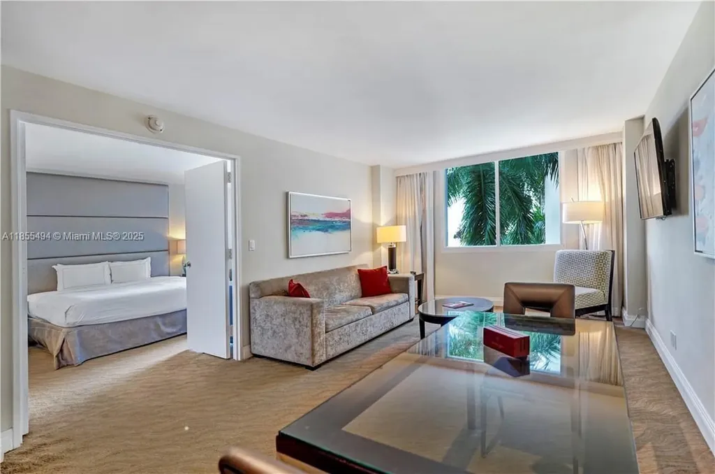 2670 E Sunrise Boulevard Fort Lauderdale FL 33304