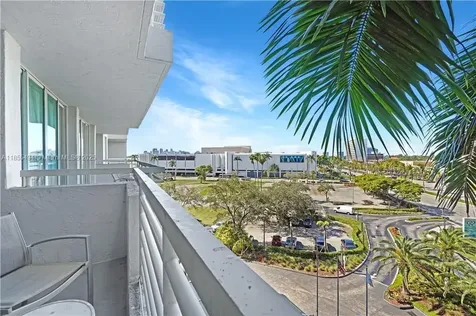 2670 E Sunrise Boulevard Fort Lauderdale FL 33304