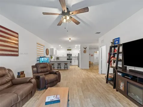 1418 SE 26th Terrace Homestead FL 33035