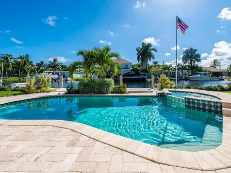 2118 NE 15th Street Fort Lauderdale FL 33304