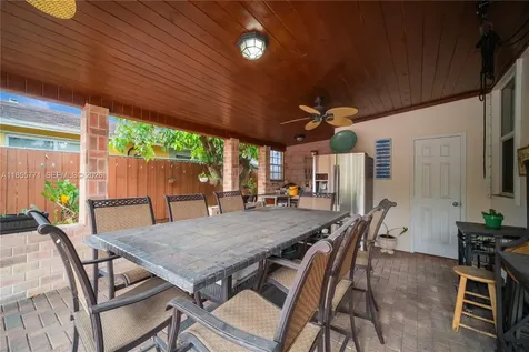 3715 SW 29th Street Miami FL 33134