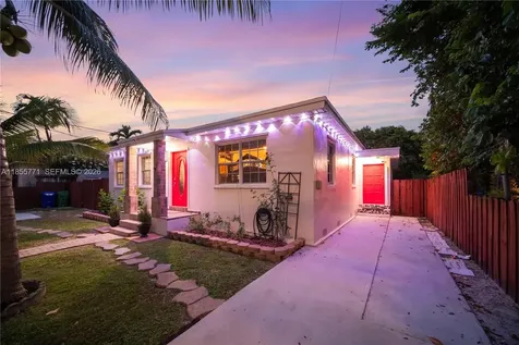 3715 SW 29th Street Miami FL 33134