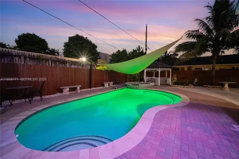 3715 SW 29th Street Miami FL 33134