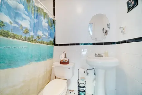 3715 SW 29th Street Miami FL 33134
