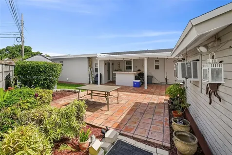 7550 SW 28th Street Road Miami FL 33155