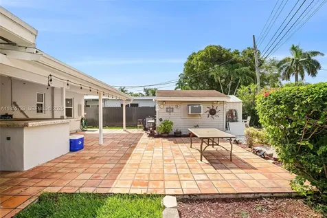 7550 SW 28th Street Road Miami FL 33155