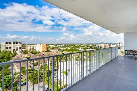 2801 NE 183rd Street Aventura FL 33160