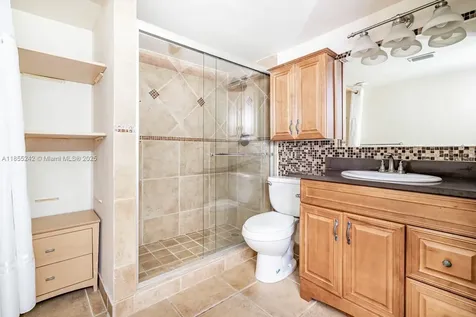 2801 NE 183rd Street Aventura FL 33160