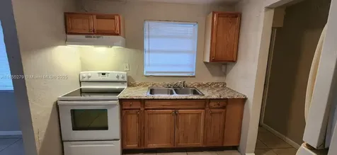 3147 Economy Fort Myers FL 33916