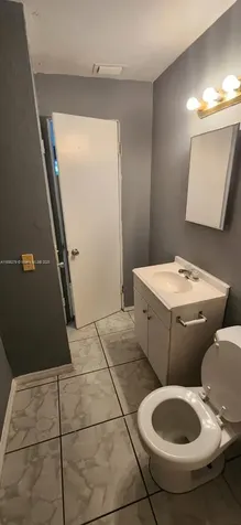 3147 Economy Fort Myers FL 33916