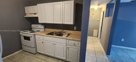 3147 Economy Fort Myers FL 33916