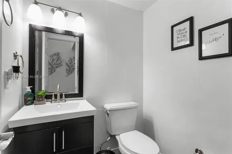 331 NW 189th Terrace Pembroke Pines FL 33029