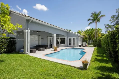 331 NW 189th Terrace Pembroke Pines FL 33029