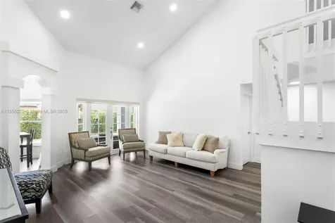 331 NW 189th Terrace Pembroke Pines FL 33029