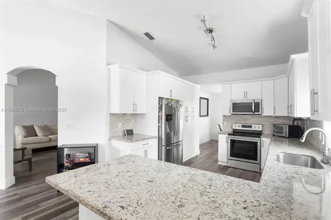 331 NW 189th Terrace Pembroke Pines FL 33029
