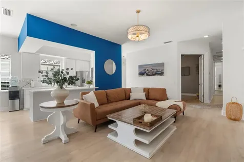 4605 Hammock Circle Delray Beach FL 33445