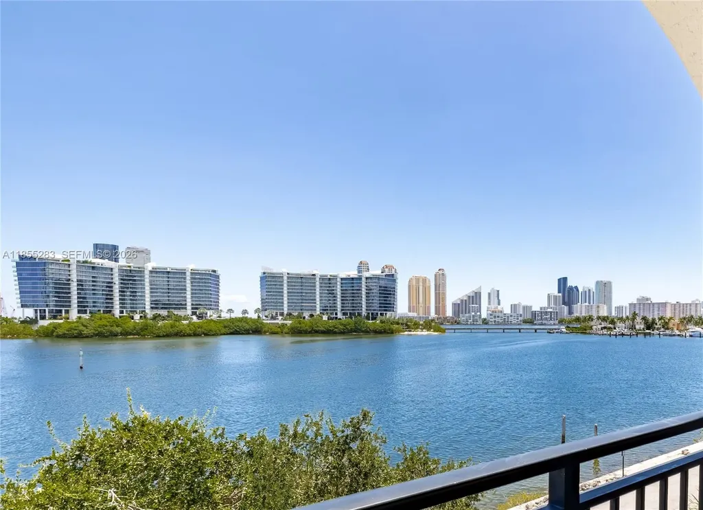 3255 NE 184th Street Aventura FL 33160