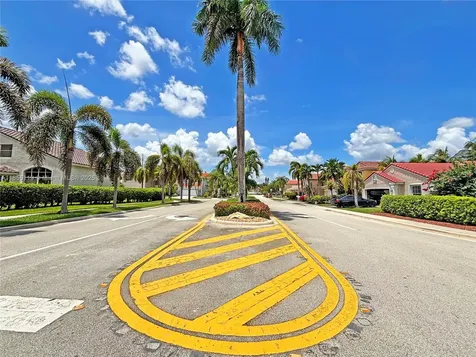 18701 NW 11th Street Pembroke Pines FL 33029
