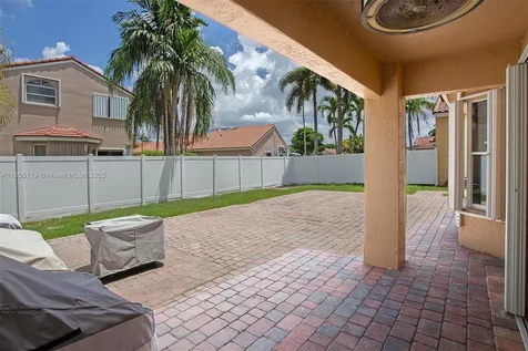 18701 NW 11th Street Pembroke Pines FL 33029